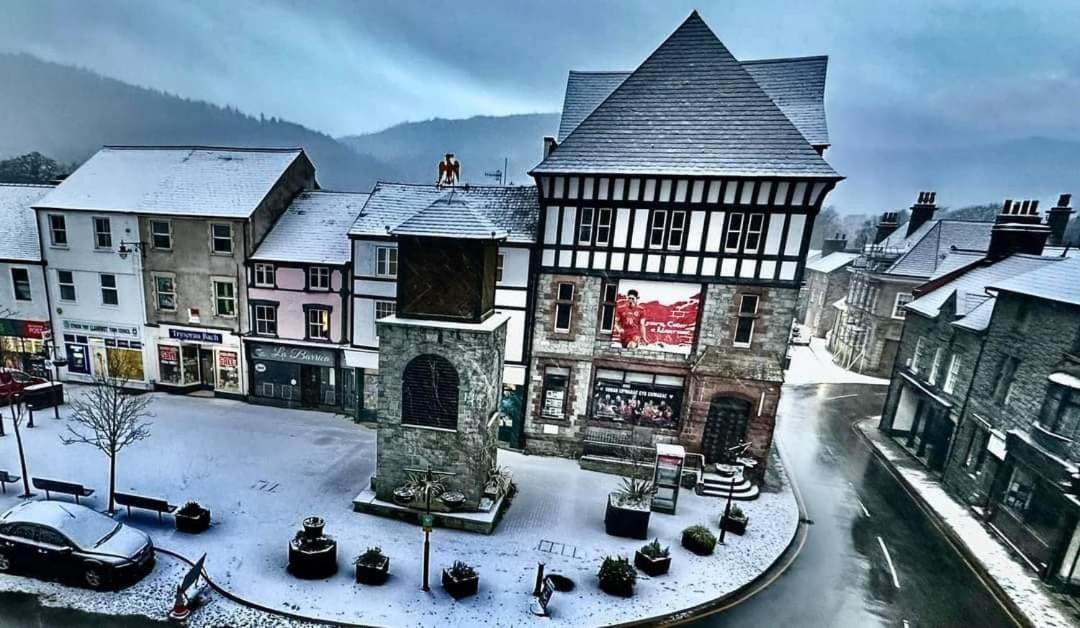 Hand Apartment, Llanrwst, Conwy, Snowdonia Eksteriør bilde